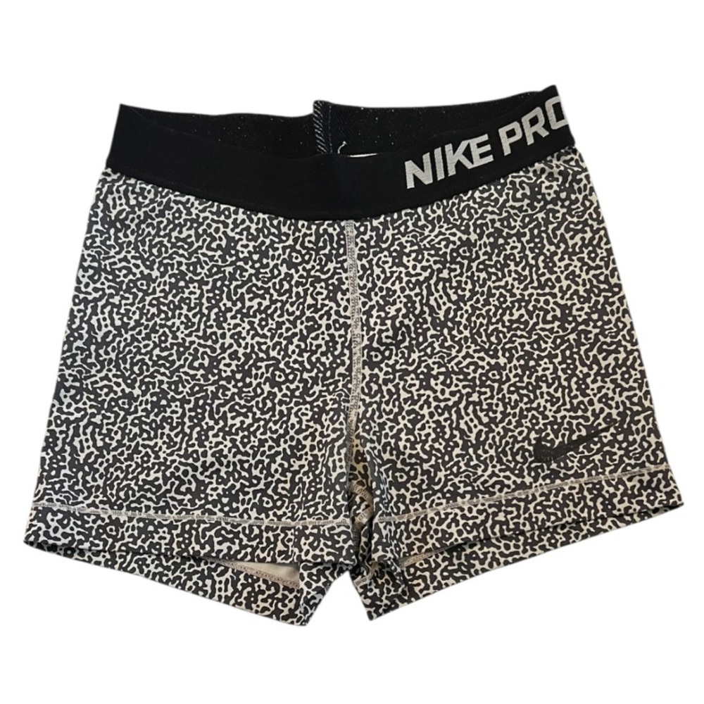 Nike Black and Cream Athletic Shorts Moisture-Wicking Performance Women’s S GUC